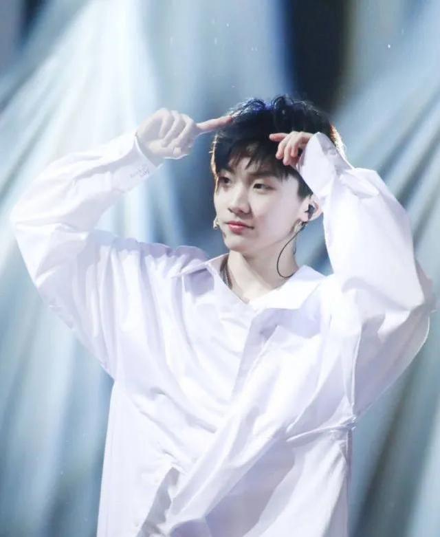 马嘉祺可爱头像，马嘉祺可爱头像动漫微信（马嘉祺，氛围感壁纸图）