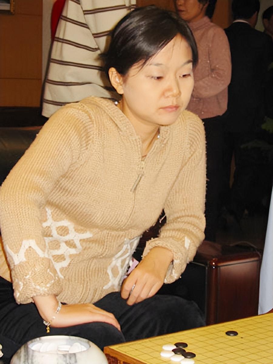 "围棋王子"常昊:娶大他8岁的二婚棋手张璇为妻,现在怎样了?-大恒文化