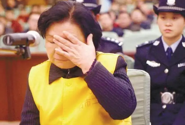 三鹿奶粉案例分析（三鹿）