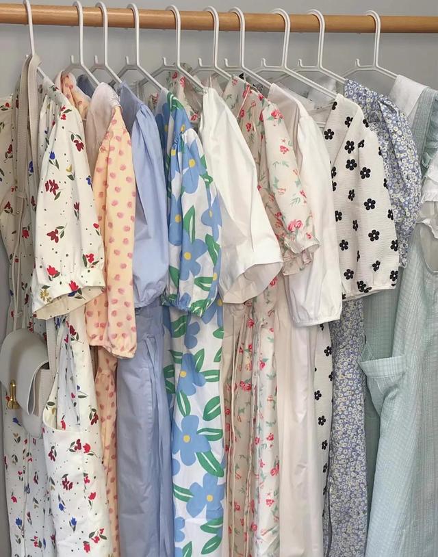 郭十十穿搭小个子夏季连衣裙，小个子女生夏日必备宝藏连衣裙