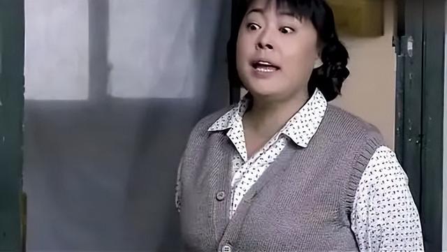 张晓龙在金婚里演的是什么角色，张晓龙在金婚里演的是什么角色扮演的（13位演员境况相差巨大）