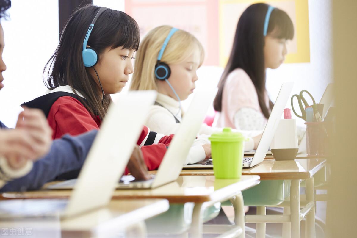 大学出国留学（分享4种出国留学的途径）