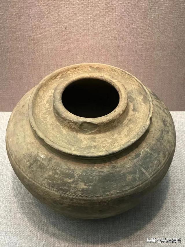 酸水坛子怎么做，酸水坛子怎么做最好吃（陶制曹魏泡菜坛）