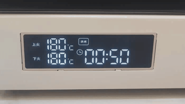 烤箱预热怎么操作，烤箱怎么预热（你就是朋友圈最靓的仔）