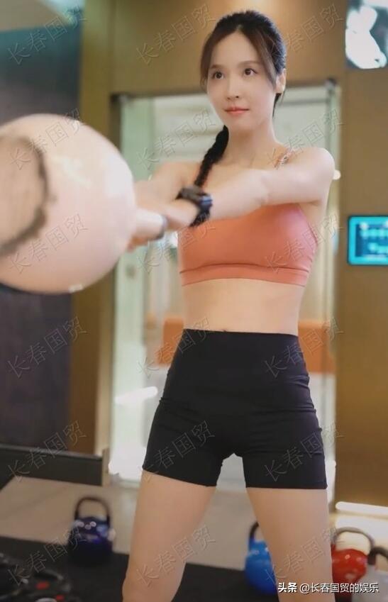 马景涛老婆吴佳尼图片，马景涛老婆（马景涛前妻健身照曝光）