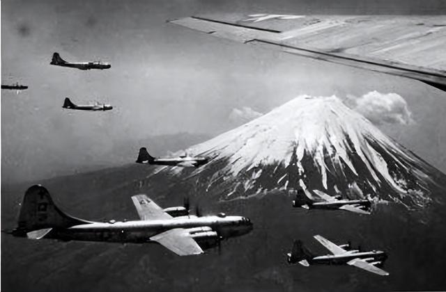 固体汽油弹，凝固汽油弹原理（数千吨燃烧弹仅夷平1/4日本）