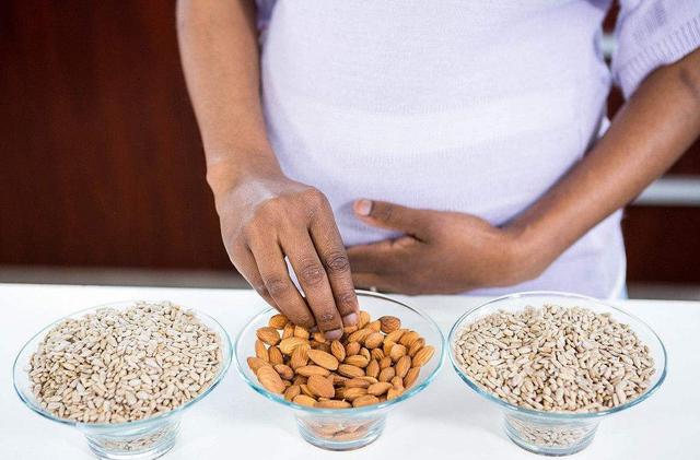 新生儿寄语，新生儿寄语女孩（护士为啥要报详细体重）