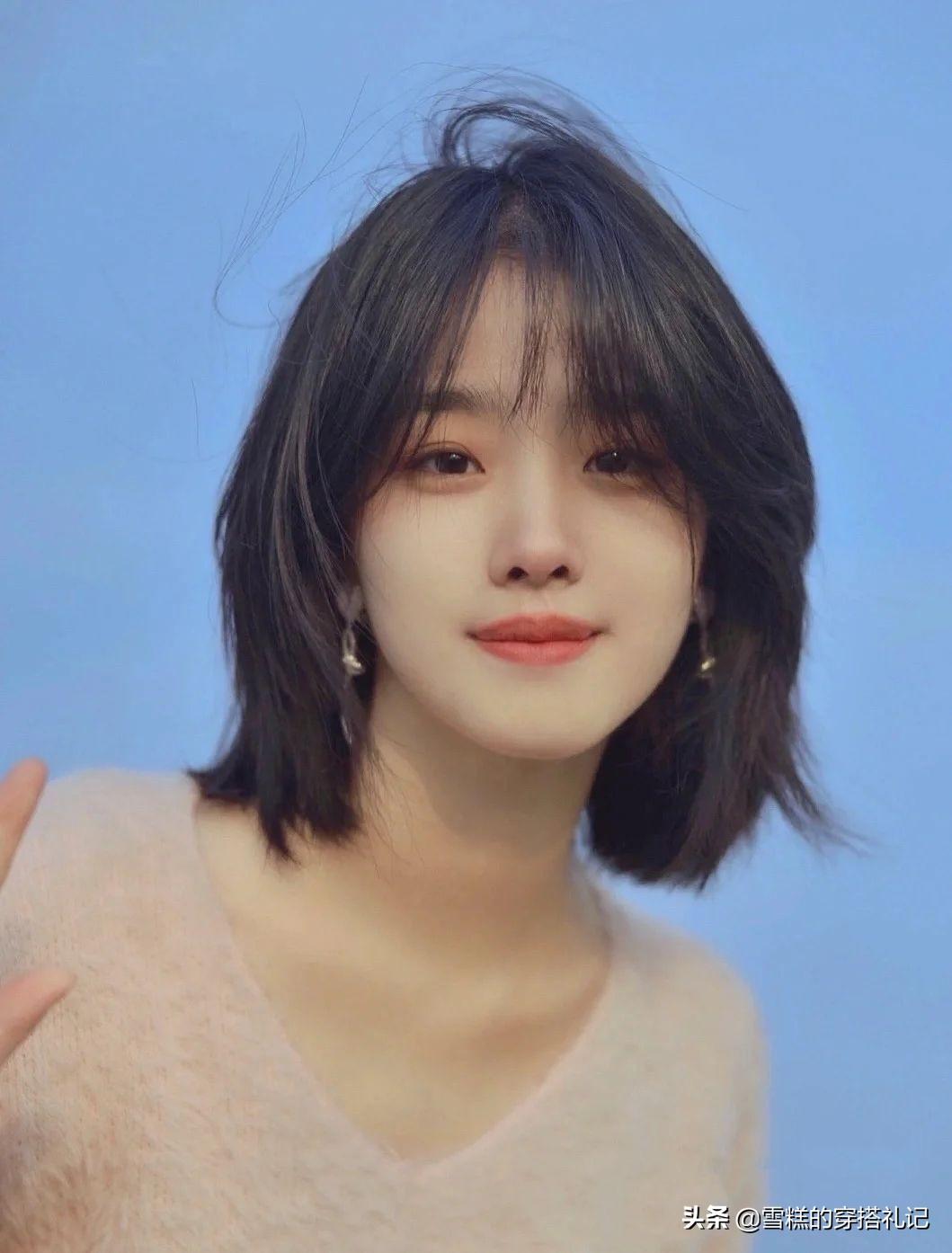 齐刘海齐肩发型(40岁发型女气质中长发) - 贝贝号