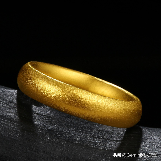 买古法手镯好还是普通手镯好，手镯买传承还是古法的好（这其中有着一个关键的区别）