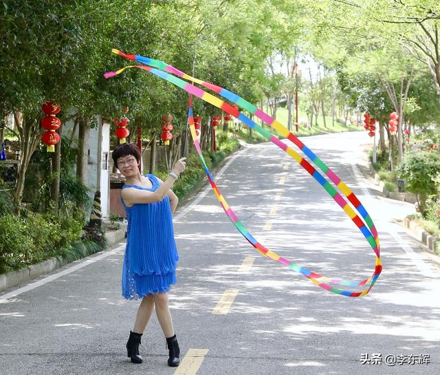 同学聚会说说幽默短句，同学聚会搞笑短句（快乐时光总是那么美好）