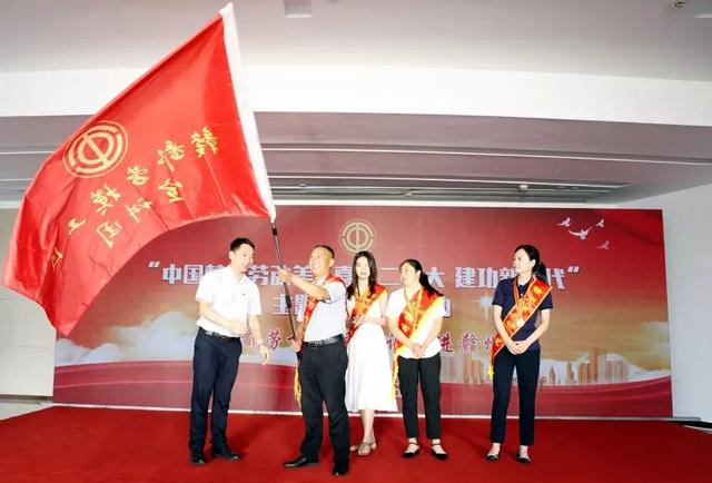 江西省赣州市模范名单，赣鄱劳模工匠主题宣讲活动走进赣州