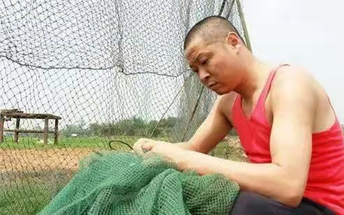 赵亮为什么去养鸡，赵亮：剧里演“三德子”