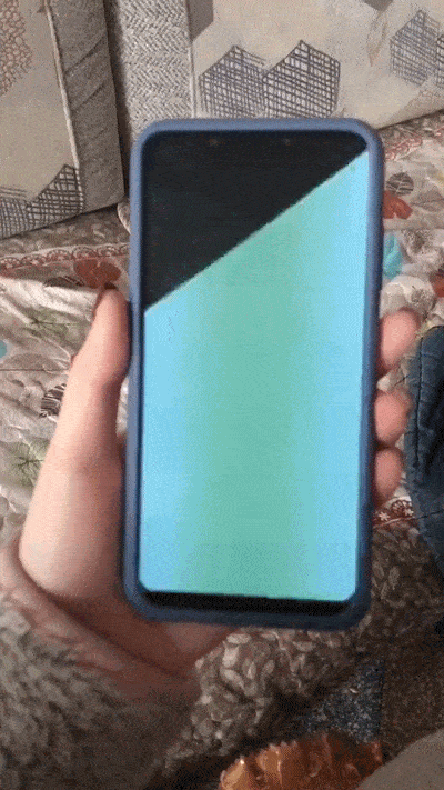 手机出现了闪屏是怎么回事啊，手机经常出现闪屏怎么回事（小米手机为什么会闪屏）