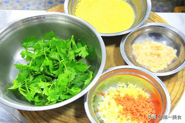 稀饭水和米的比例，喝了20年的小米粥
