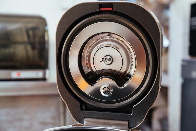 ptfe和特氟龙的区别，ptfe和特氟龙的区别是什么（到底是买国产还是进口）