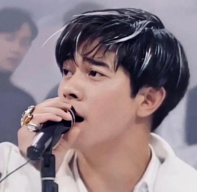 郭富城‖四大天王‖郭富城头像‖被迷倒呜呜微信，郭富城‖四大天王‖郭富城头像‖被迷倒呜呜（“四大天王”之郭富城）