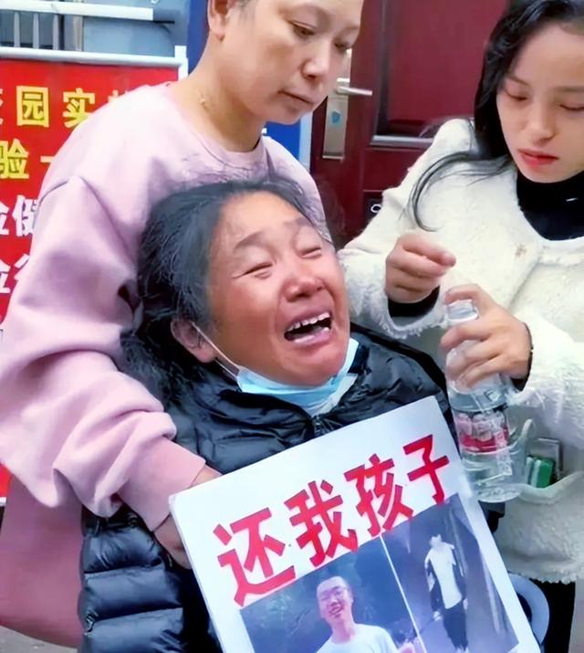 ​江西16岁失踪女孩，江西胡鑫宇失踪84天音信全无