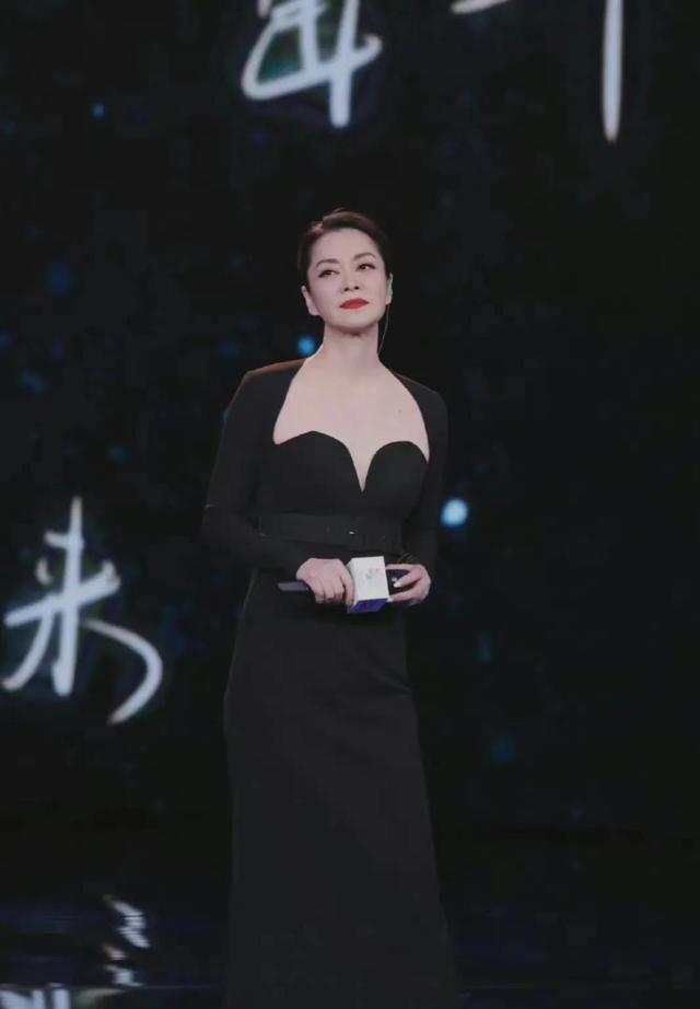 突发心梗！毛阿敏老公解直锟猝然离世，享年60岁，疼爱毛阿敏18年