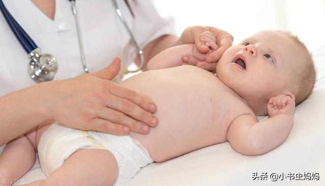 新生儿一直哭什么原因，新生儿一直哭怎么回事（为啥新生儿第一个月很乖）
