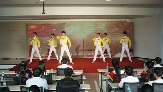 江西省赣州市模范名单，赣鄱劳模工匠主题宣讲活动走进赣州