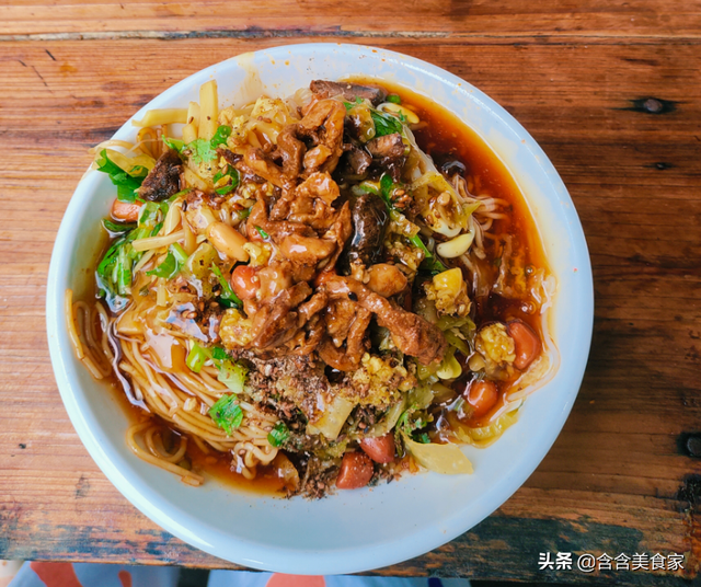 三亚有哪些好吃的特色小吃，三亚小吃特色排名（海南最著名的六大特色美食）