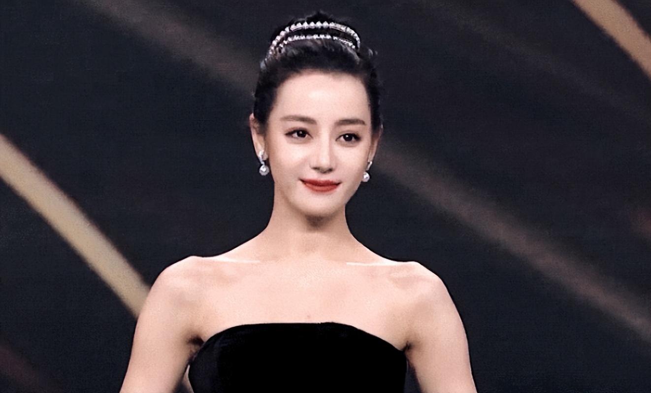 鹿晗迪丽热巴,"独宠"鹿晗猛批肖战 - 玉三网