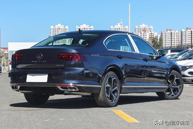 magotan大众是什么车，迈腾轴距多少米（从历史的角度还原一个真实的大众迈腾）