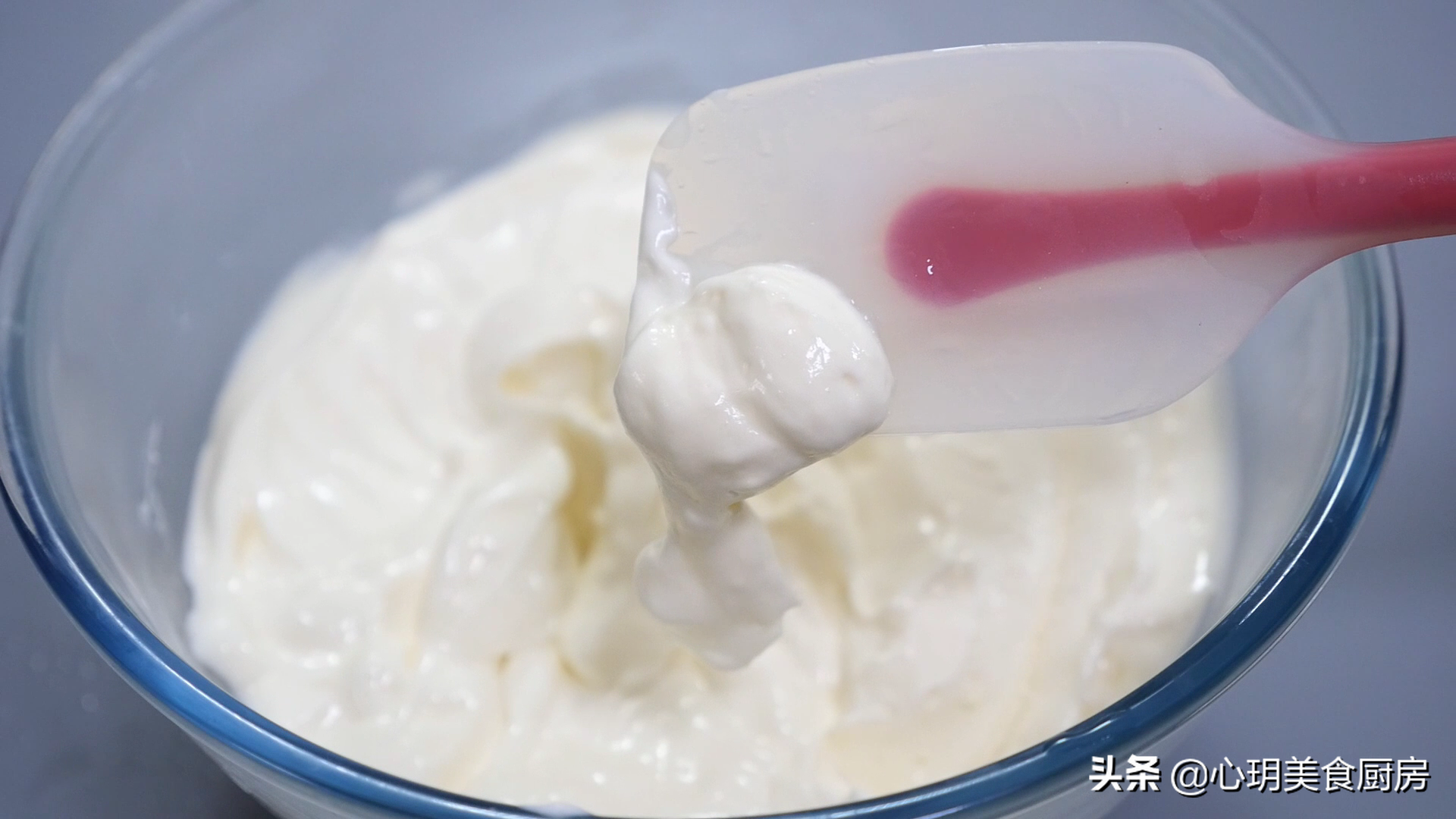 在家怎么自制奶油？奶油的制作方法及步骤
