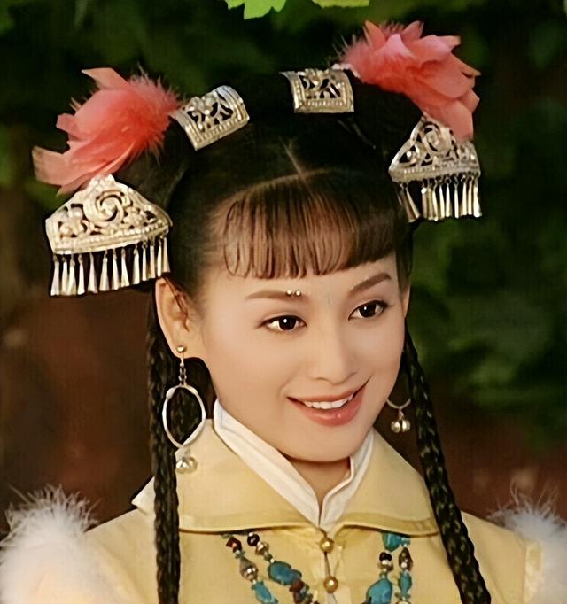 深眼窝为什么漂亮，女生眼窝深好看吗（眼窝深、鼻梁高）