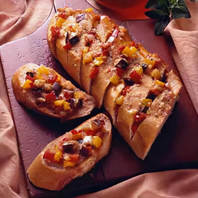 面包房用英文怎么说英语是什么，面包房用英文怎么说英语是什么单词（面包店里的英文内卷——除了bread之外的面包说法）