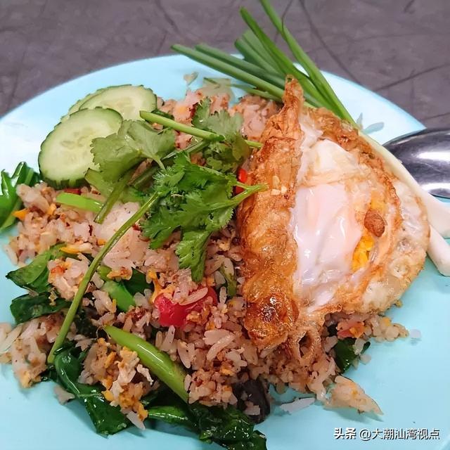 路边小摊有哪些小吃最受吃货欢迎，路边小吃摊什么最火（世界各国特色路边摊小吃）