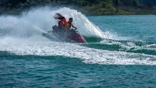 武当太极湖，武当太极剑49式视频李德印教学（太极湖水上游邀您来嗨）