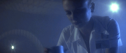 剃刀边缘结局（这部“抄出来”的情色惊悚片）