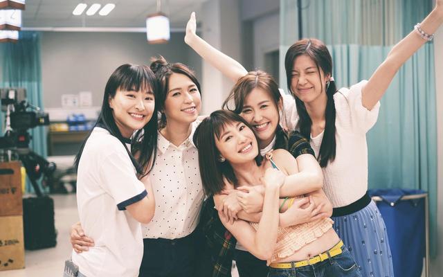 最新tvb电视剧，tvb最新电视剧有什么（朱晨丽被方力申热吻到嘴唇变形）