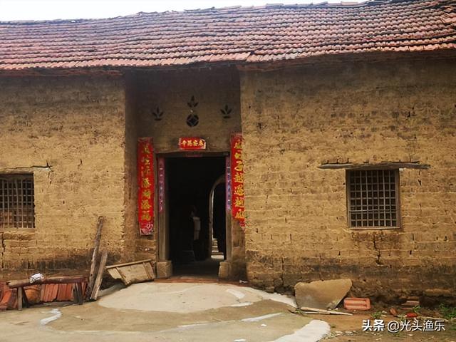 蜱虫有毒吗，蜱虫的危害（小时候拿来当“玩具”的蜱虫）