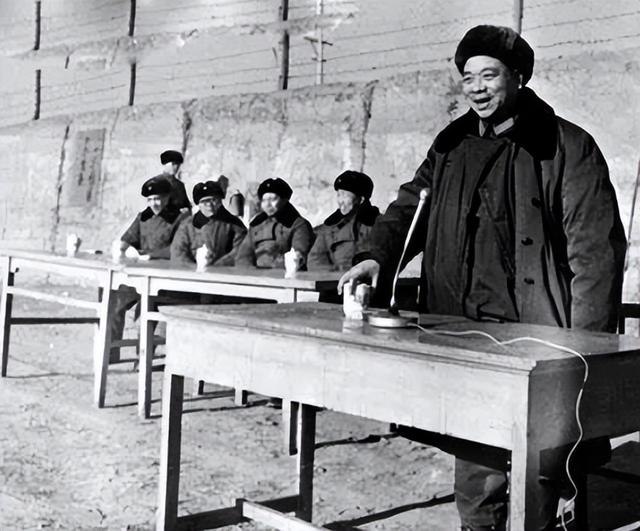 中国最年轻的少将，开国十大少将有哪些（79年指挥200辆坦克欲横扫越南）