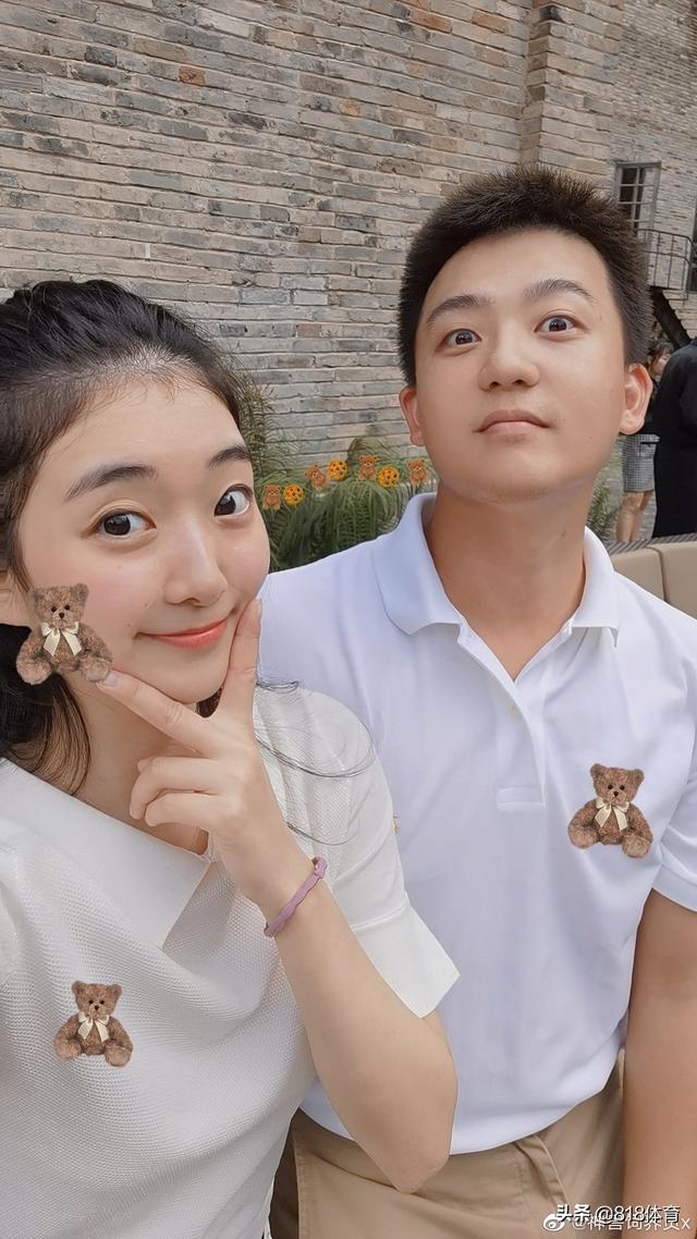 神速!25岁花滑女神李子君六一宣布怀孕,嫁土豪老公开百万大奔接送