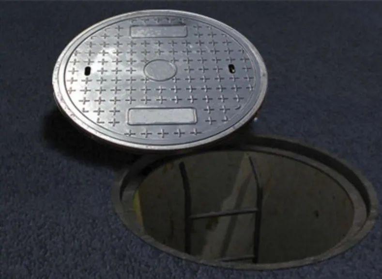 解释下水道井盖为什么是圆的不是放的，为什么下水道的井盖是圆的（<yìn>井盖为什么是圆的呢）