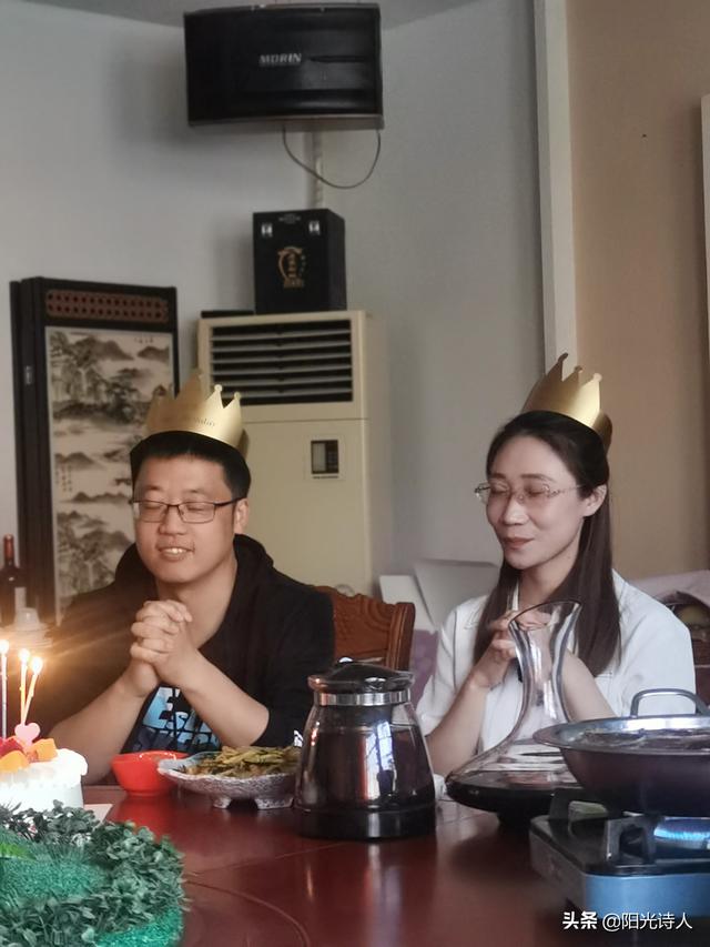 sunshine的意思，youaremysunshine的意思（爱是存在于世上的意义）