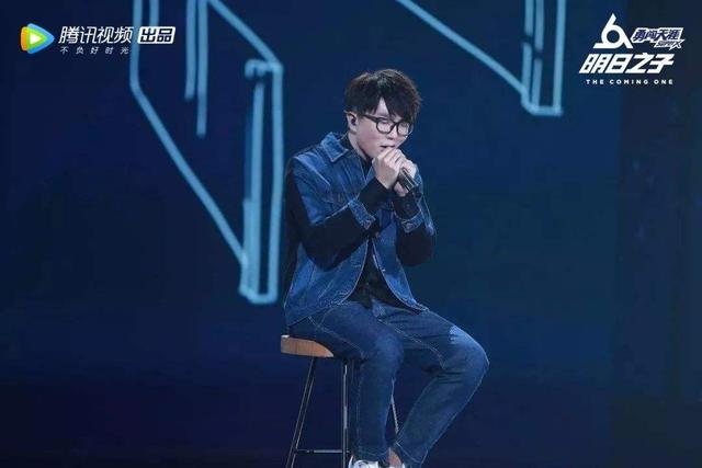 毛不易是哪个公司，毛不易公司老板是谁（被薛之谦发掘、被李健力捧）