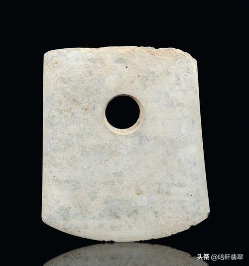 玉和翡翠有什么区别，玉和翡翠有什么区别带在身上（没搞明白翡翠和玉的区别）