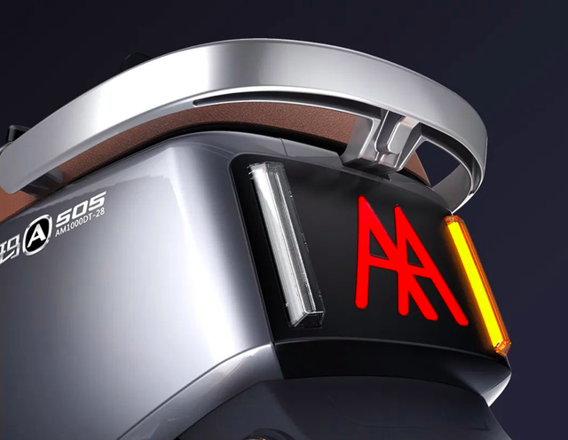 高碳钢是什么材质，碳钢好还是不锈钢好（爱玛推出新车A505）