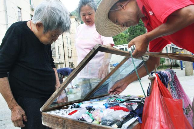 大米如何爆大米花，怎么用大米做爆米花（70年代记忆中的大米球）