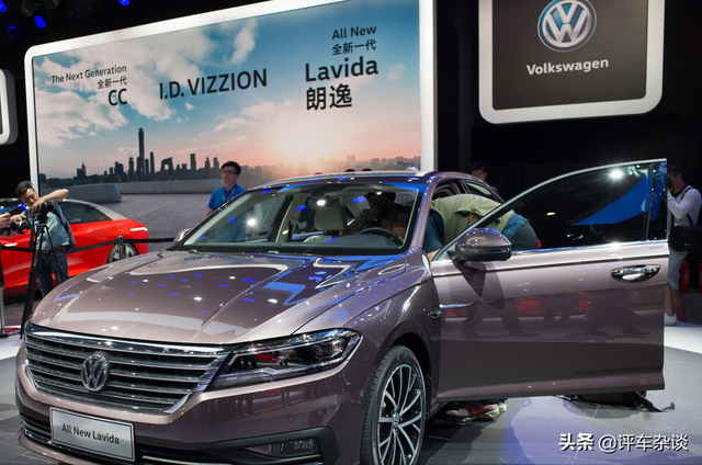 新速腾对比新朗逸，速腾2020款和朗逸plus怎么选（想买车，朗逸和速腾如何选）