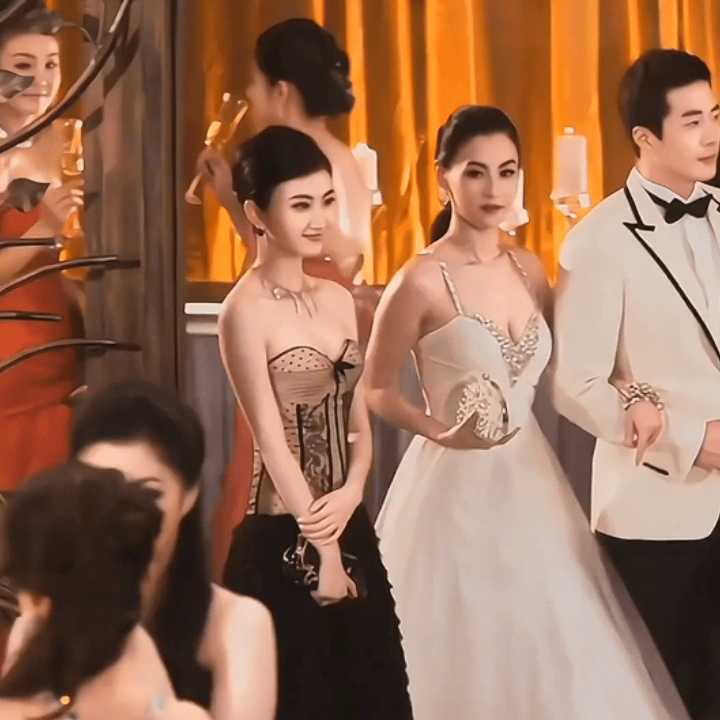 张柏芝与景甜身高体重，当景甜和张柏芝同框