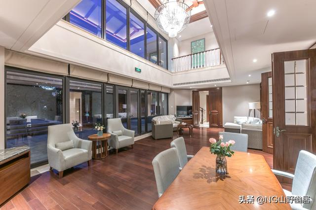 去厦门旅游住哪个酒店好实惠点，去厦门旅游住哪个酒店好实惠点的（以森林环境而著称）