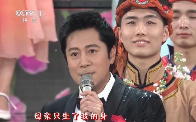 常青树有哪些，冬天常青树有哪些（10位春晚常青树今昔照）