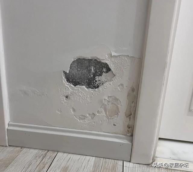乳胶漆墙面翻新最简单的方法，墙面翻新最简单最经济实用的方法（自己就能轻松搞定）