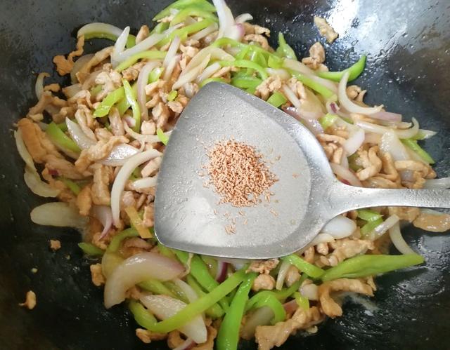 怎样做孜然炒肉，孜然炒肉咋做（孜然炒肉这样做）