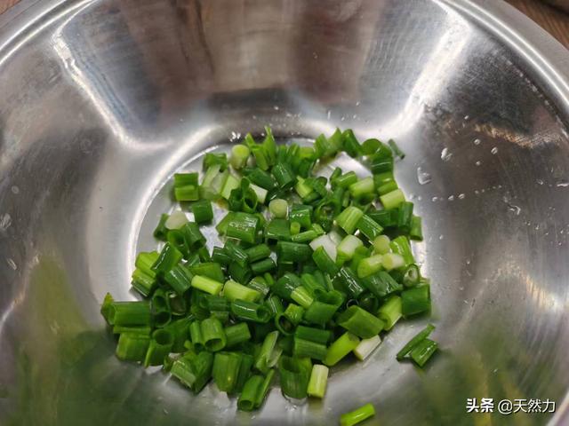 虾蒸蛋怎么做好吃又嫩，虾蒸蛋怎么做好吃又嫩好吃（详细的做法和步骤全告诉你）